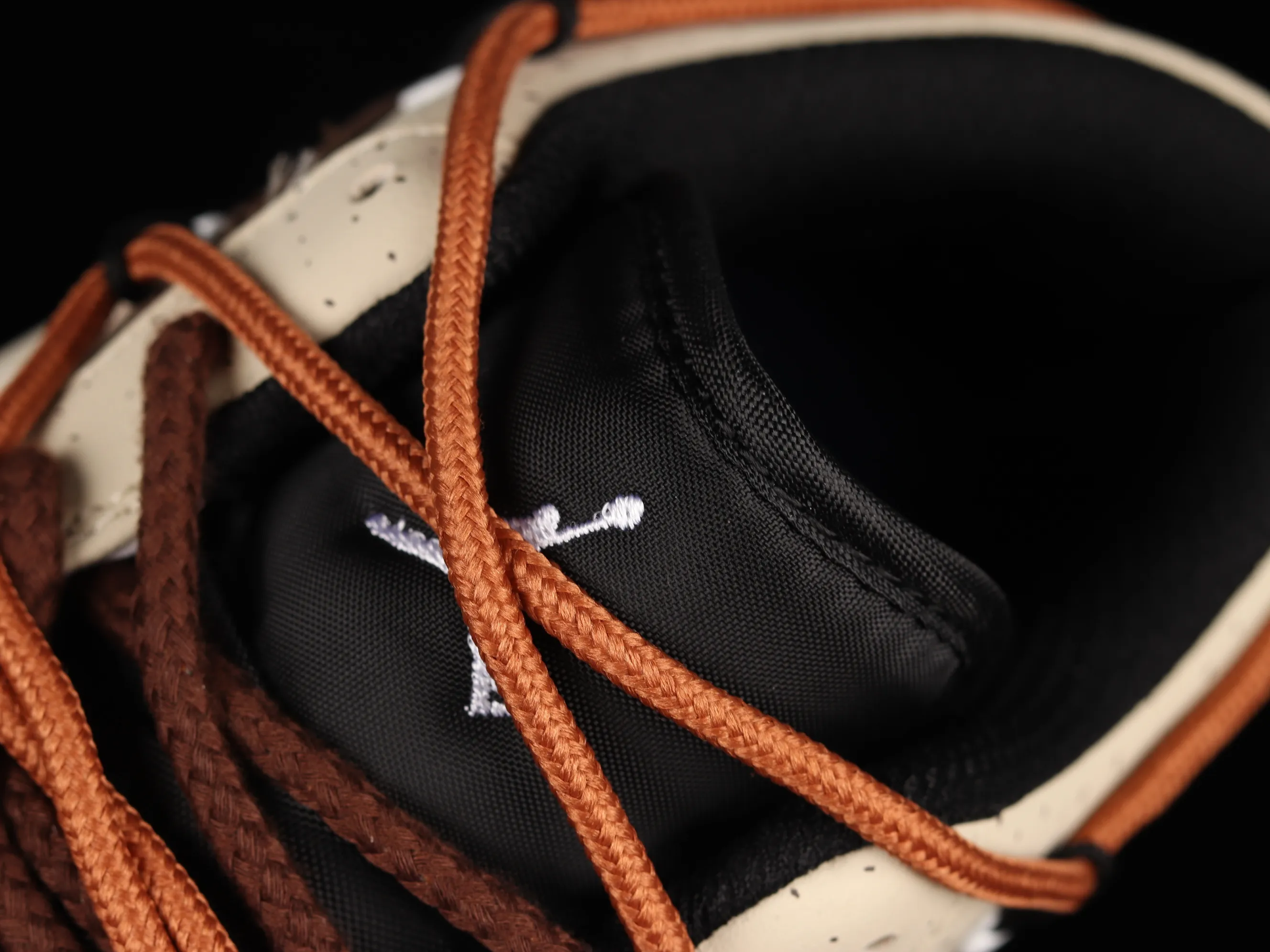 All categories Air Jordan Jordan series basketball shoes Air Jordan 1 Low Air Jordan 1 Low AJ1 Joe 1 customized version Vibe flavor deconstruction Sports culture basketball shoes DH9765-300